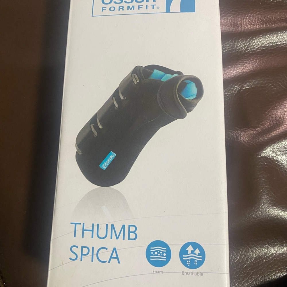 Hand brace right side